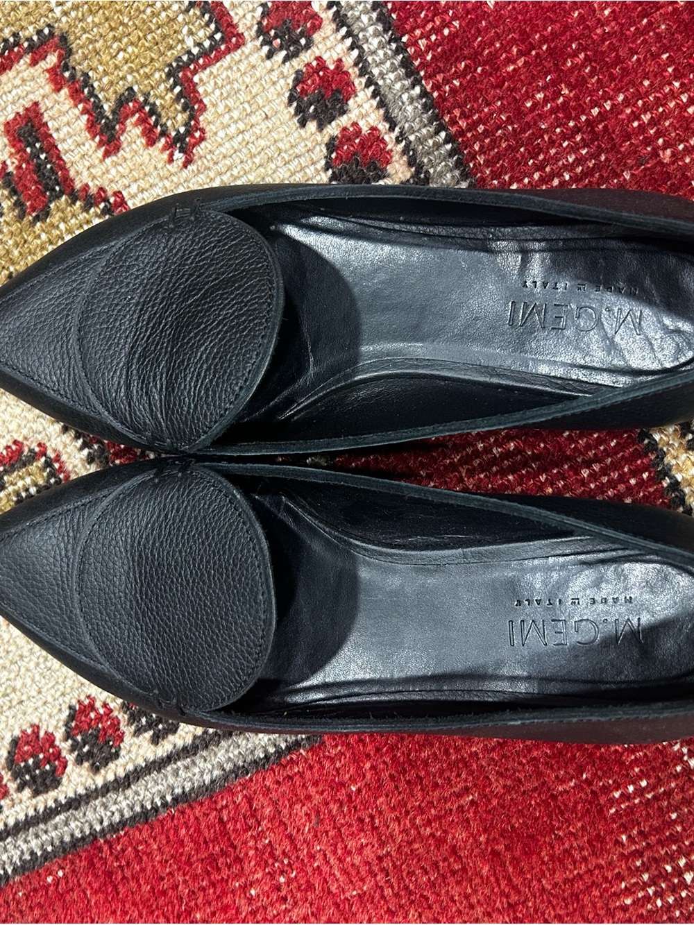 M. GEMI Black Leather Pointed Toe Flats